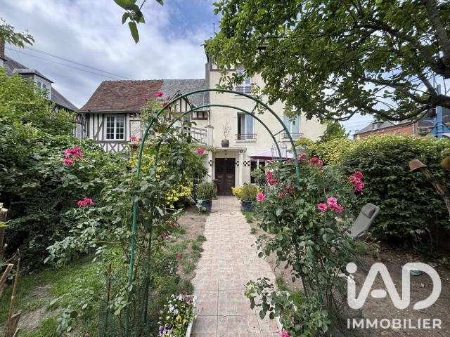 Maison 8 pièces 160 m²