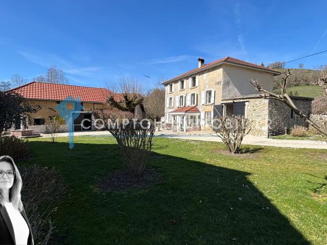 Maison 8 pièces 142 m²