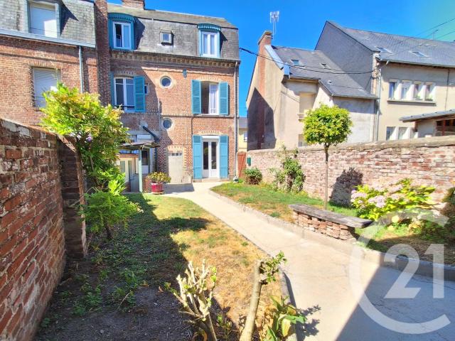 Maison 8 pièces 160 m²
