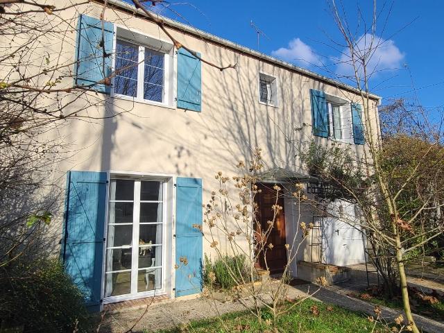 Maison 8 pièces 160 m²