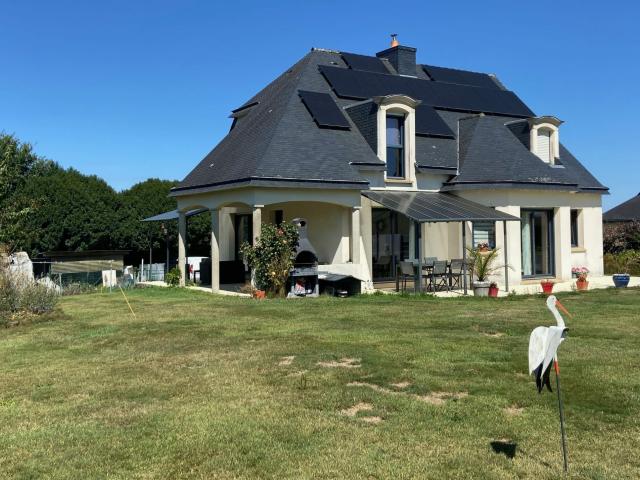 Maison 8 pièces 161 m²