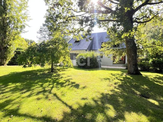 Maison 8 pièces 180 m²