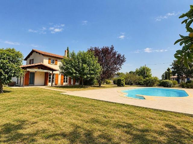 Maison 8 pièces 161 m²