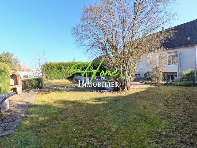 Maison 8 pièces 162 m²
