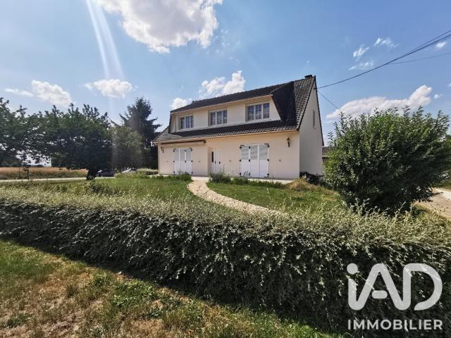 Maison 8 pièces 162 m²