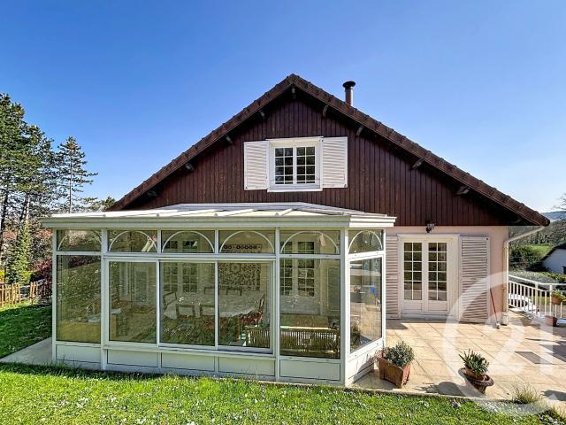 Maison 8 pièces 162 m²