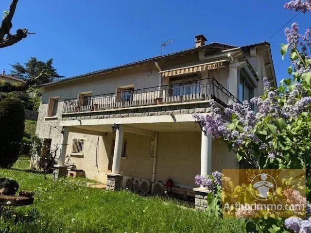 Maison 8 pièces 162 m²