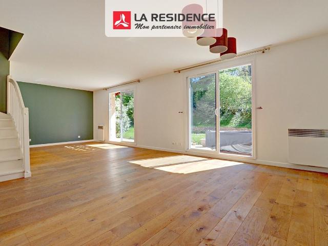 Maison 8 pièces 163 m²