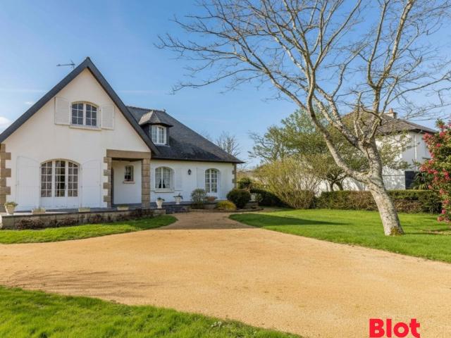 Maison 8 pièces 163 m²