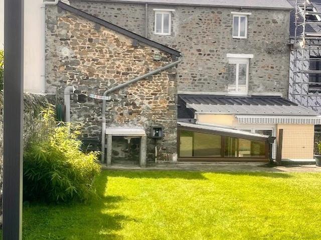 Maison 8 pièces 163 m²