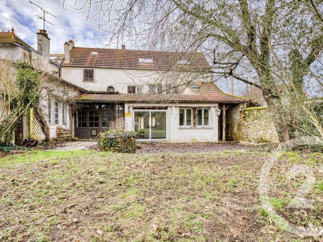 Maison 8 pièces 174 m²
