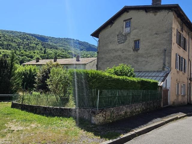 Maison 8 pièces 174 m²
