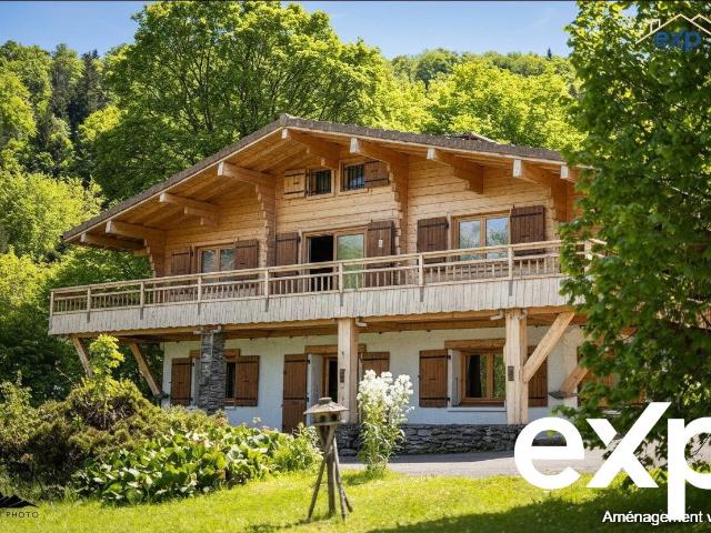 Maison 8 pièces 174 m²