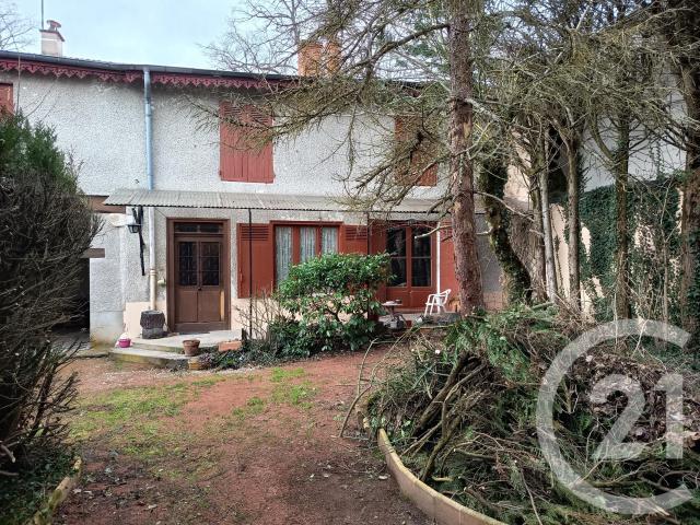 Maison 8 pièces 174 m²