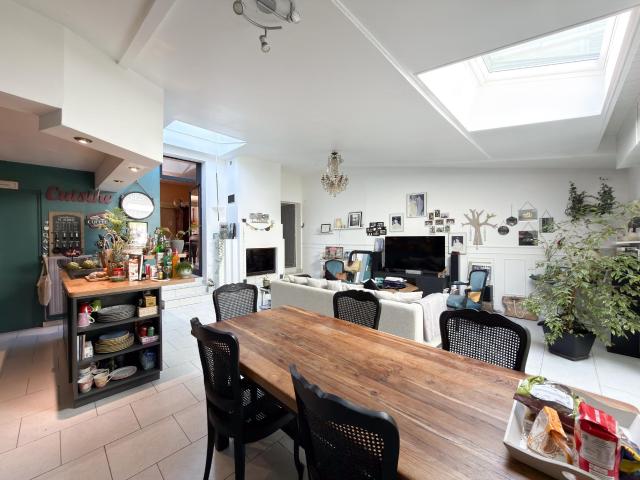Maison 8 pièces 174 m²