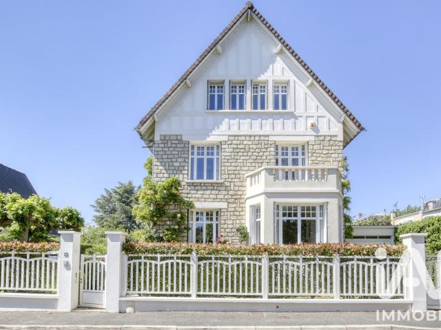 Maison 8 pièces 174 m²