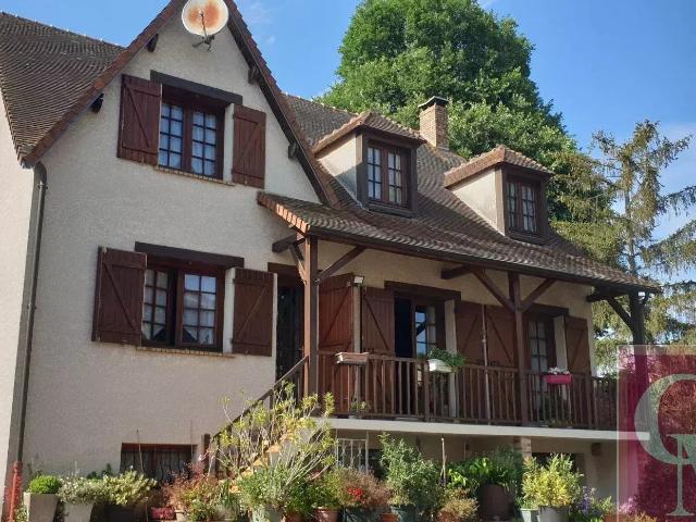 Maison 8 pièces 175 m²