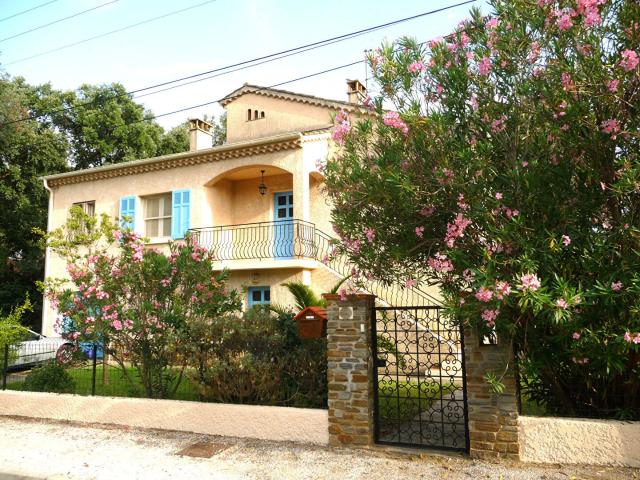 Maison 8 pièces 175 m²