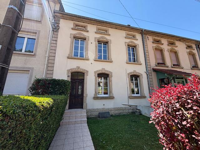 Maison 8 pièces 175 m²