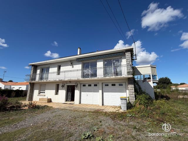 Maison 8 pièces 175 m²