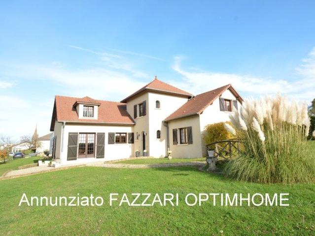 Maison 8 pièces 175 m²