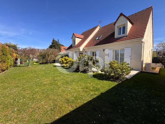 Maison 8 pièces 175 m²