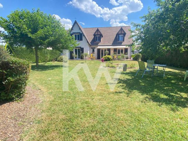 Maison 8 pièces 175 m²