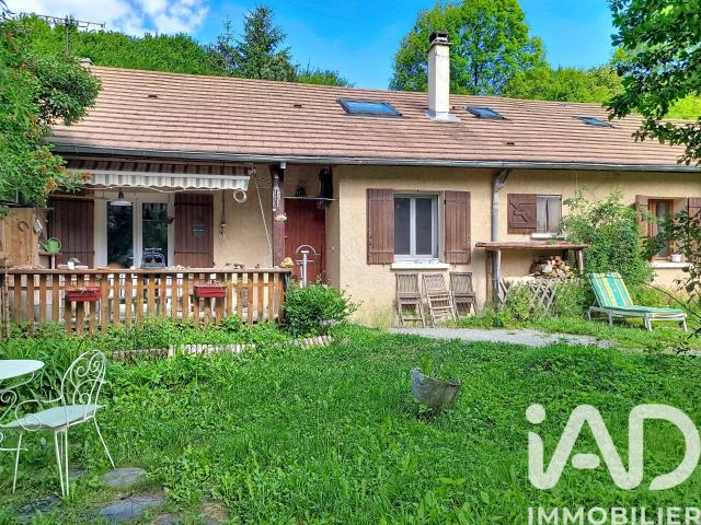 Maison 8 pièces 175 m²