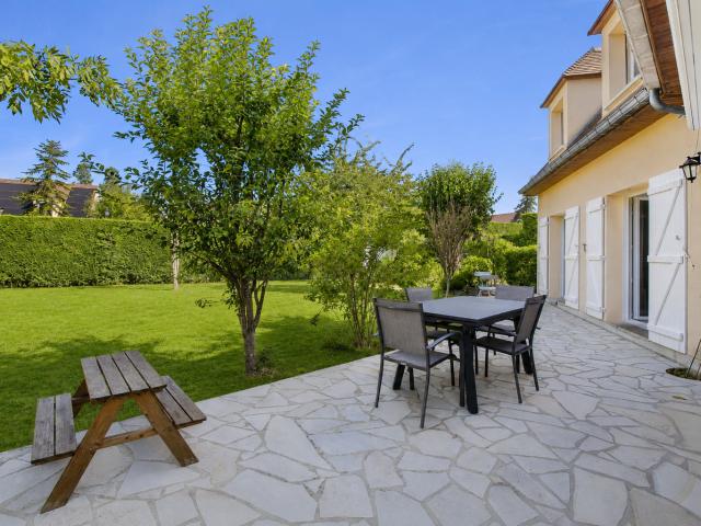 Maison 8 pièces 176 m²