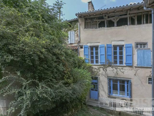 Maison 8 pièces 176 m²