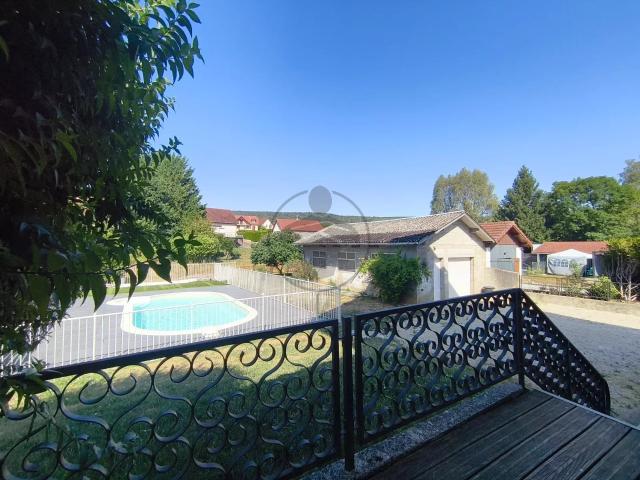 Maison 8 pièces 176 m²