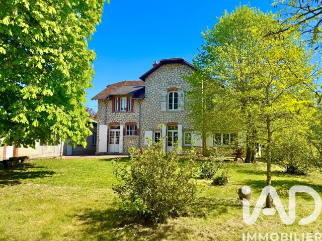 Maison 8 pièces 176 m²