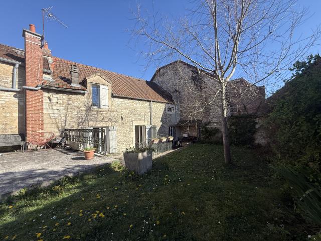 Maison 8 pièces 176 m²