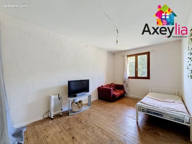 Maison 8 pièces 177 m²
