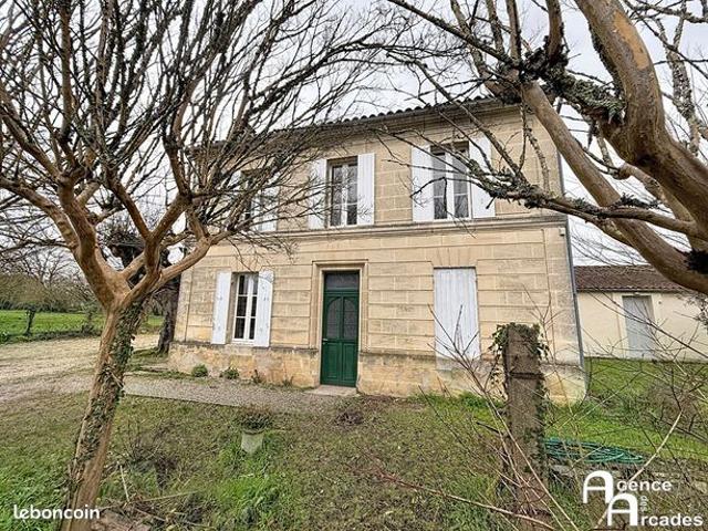 Maison 8 pièces 177 m²