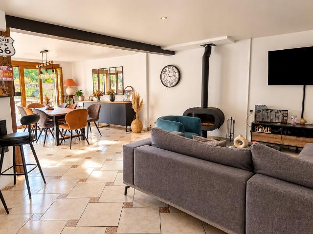 Maison 8 pièces 177 m²