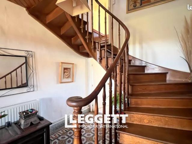Maison 8 pièces 178 m²
