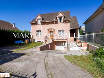 Maison 8 pièces 179 m²