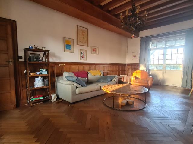 Maison 8 pièces 179 m²