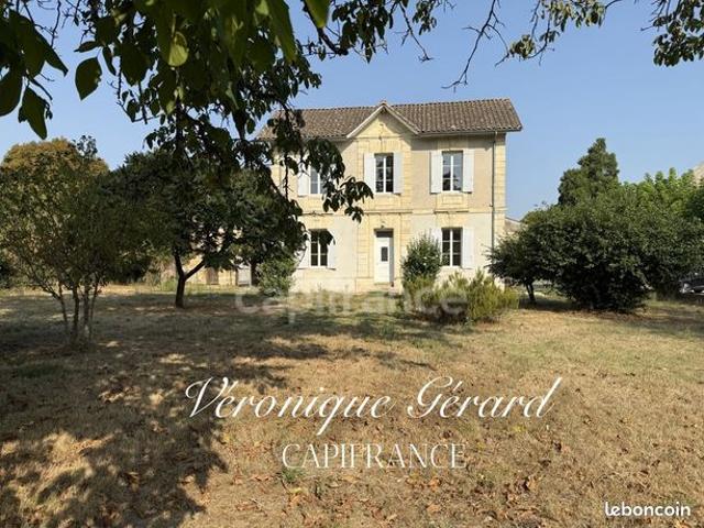 Maison 8 pièces 179 m²