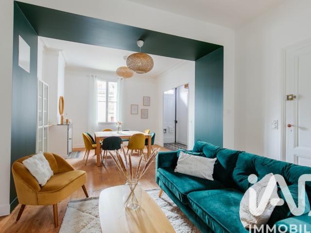 Maison 8 pièces 210 m²