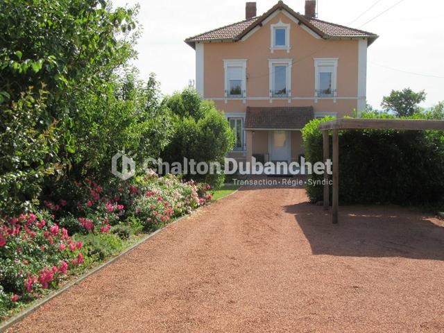 Maison 8 pièces 170 m²
