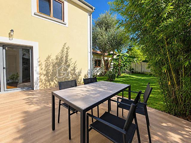 Maison 8 pièces 170 m²