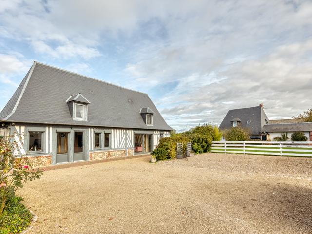 Maison 8 pièces 170 m²