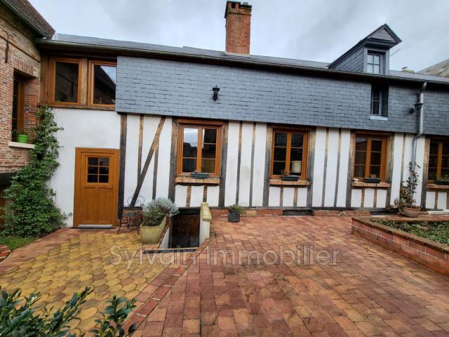 Maison 8 pièces 170 m²