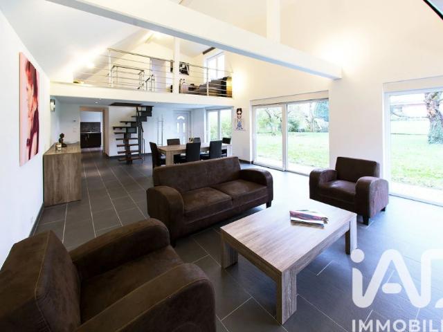 Maison 8 pièces 170 m²