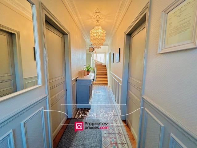 Maison 8 pièces 170 m²