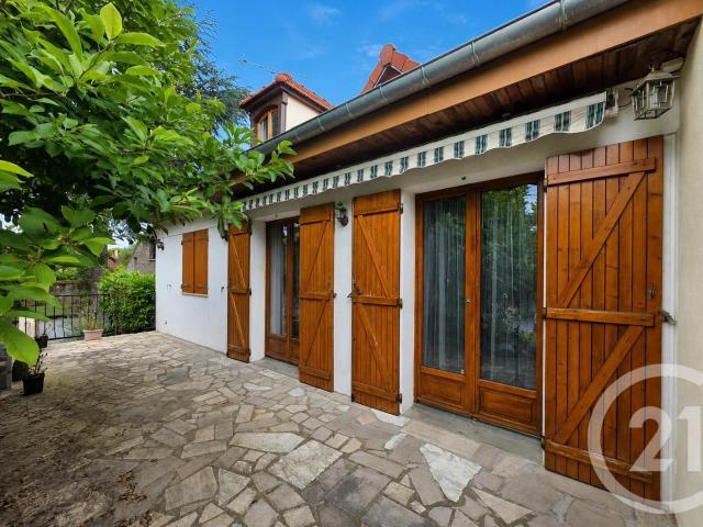 Maison 8 pièces 170 m²