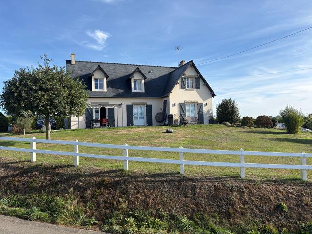 Maison 8 pièces 170 m²