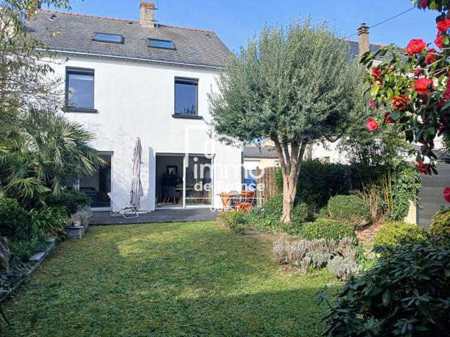 Maison 8 pièces 170 m²